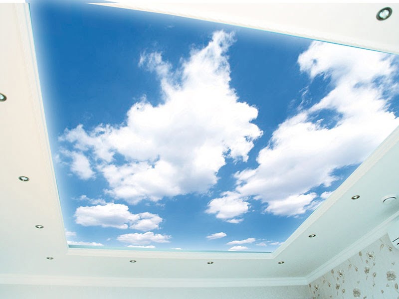 Натяжные потолки небо с облаками